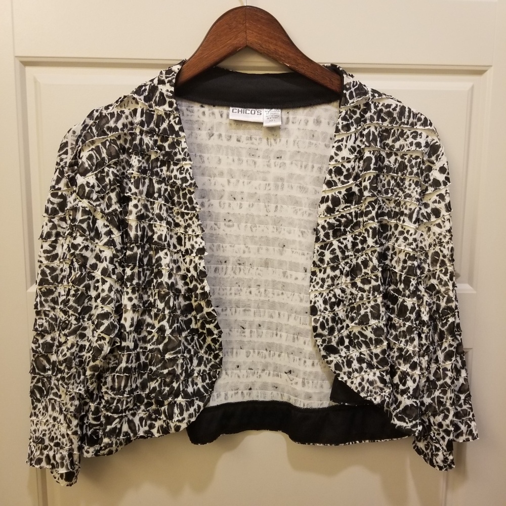 Chicos Leopard Print Cropped Cardigan Sz 3